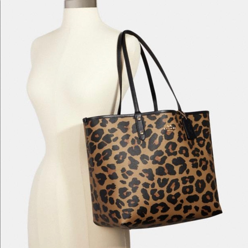 Coach Tote Leopard Print - Picture 5 of 9